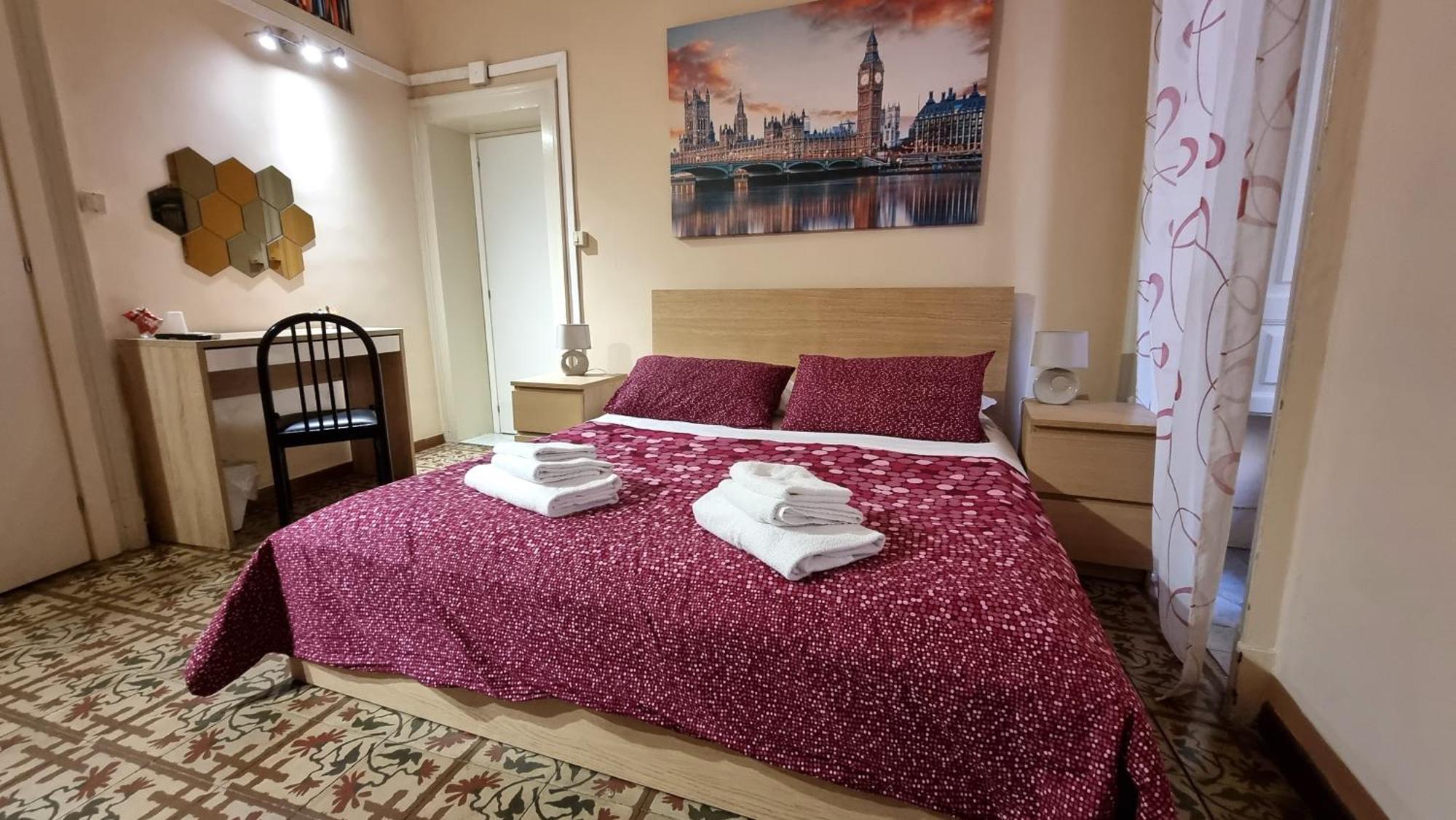 Economy Double or Twin Room,1536164080:JPEG